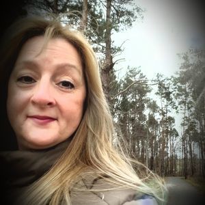 Meet your Posher, Sandy